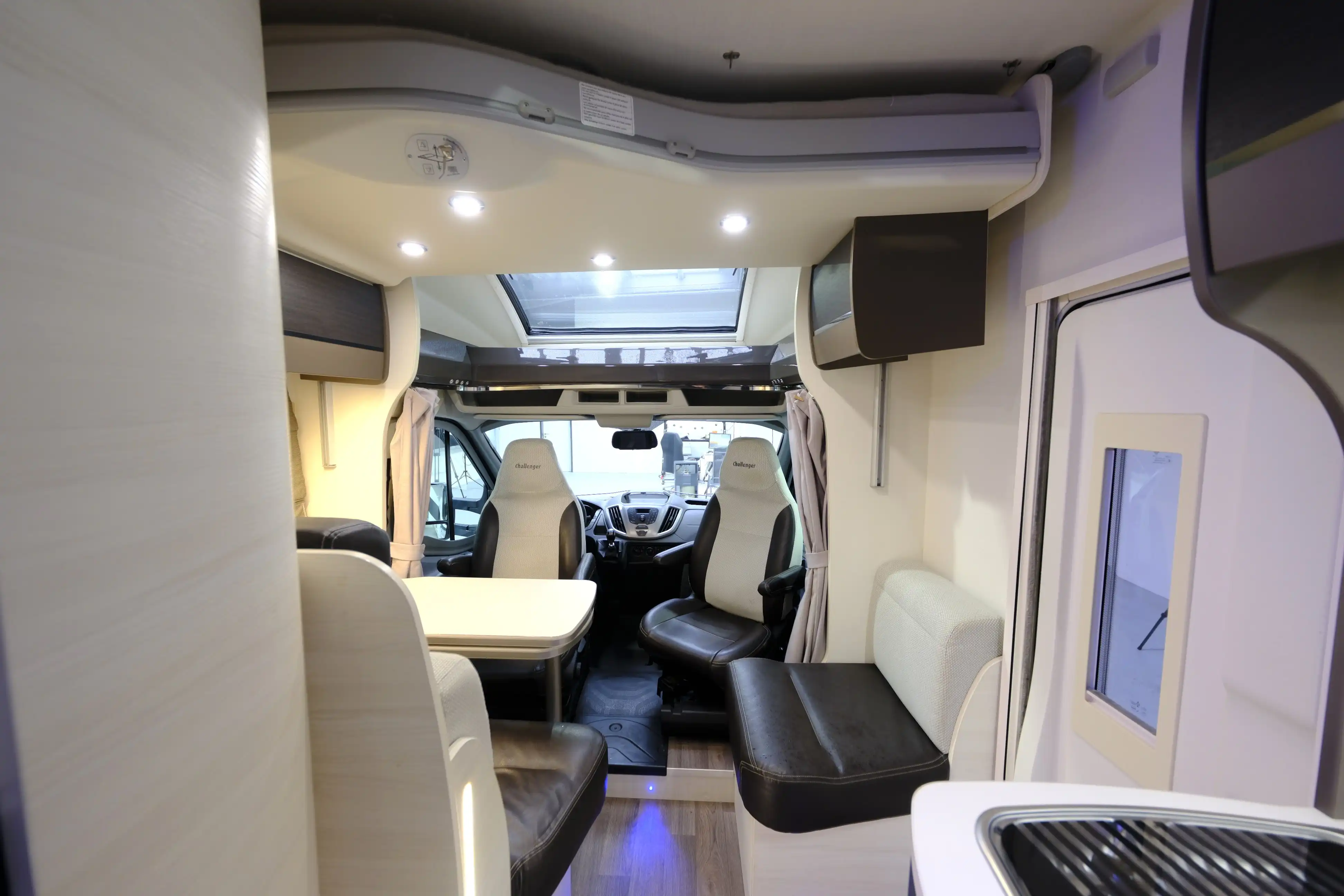 CHALLENGER Genesis 194 - Ansicht 8